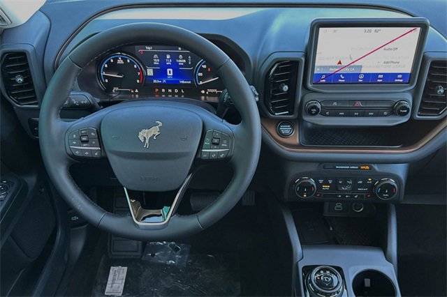 Used 2024 Ford Bronco Sport Outer Banks w/ Tech Package image 11
