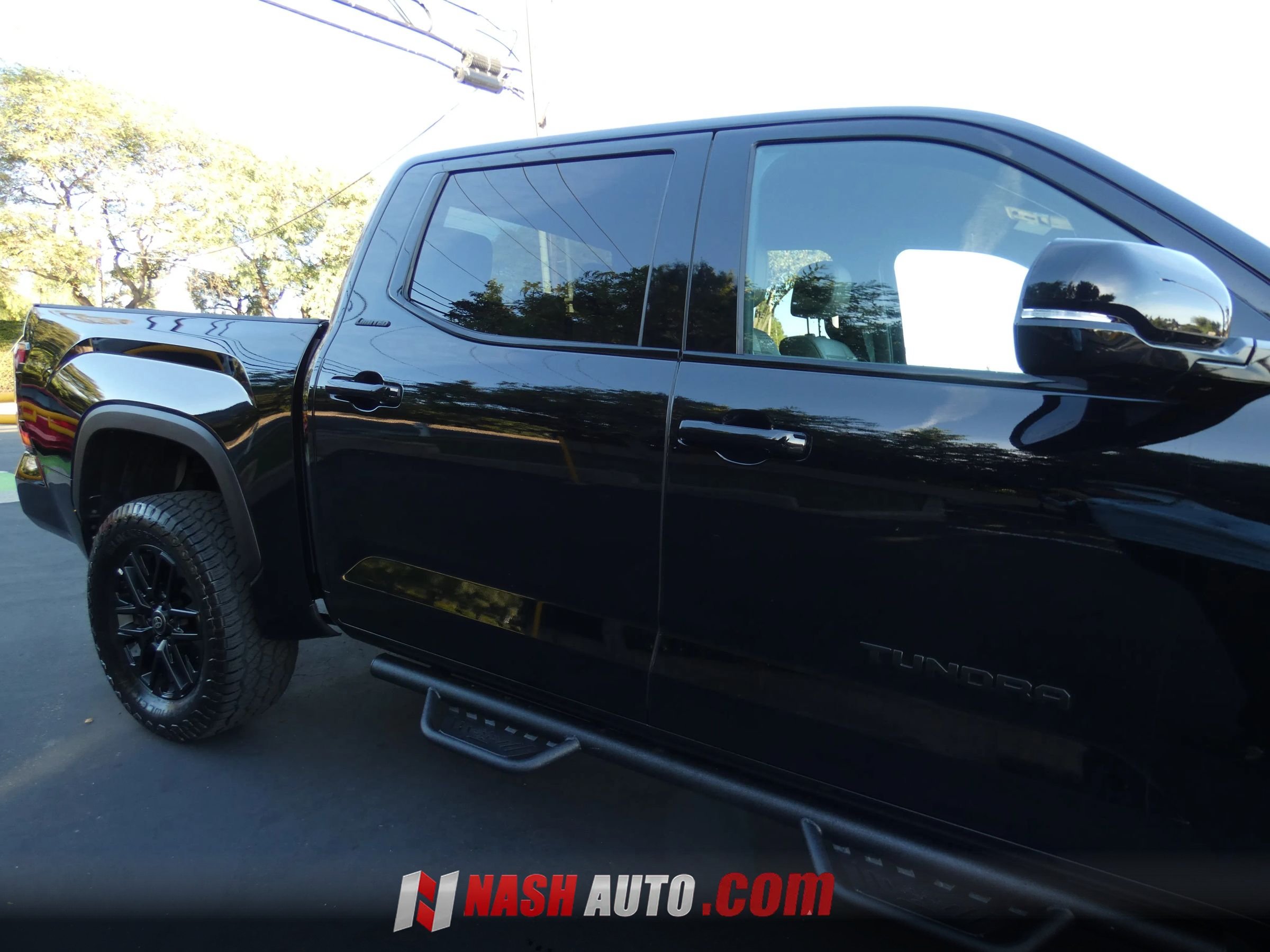 Used 2026 Toyota Tundra Limited AWD/4WD image 7