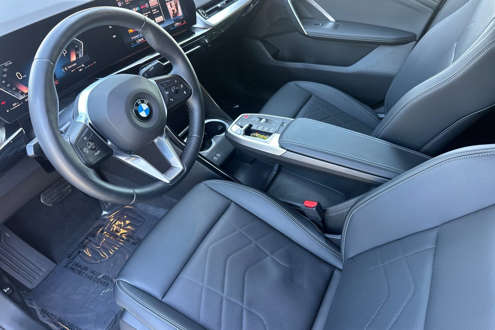 Used 2026 BMW X2 xDrive28i AWD/4WD image 11