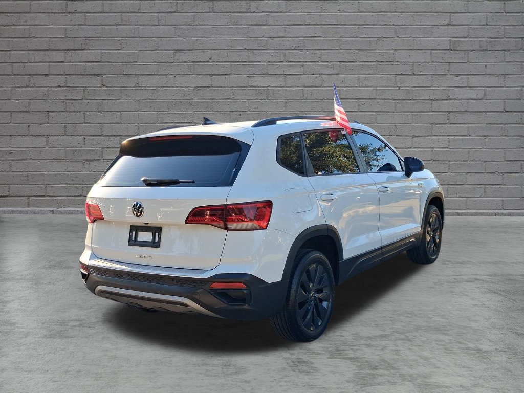 Certified 2024 Volkswagen Taos S FWD image 12