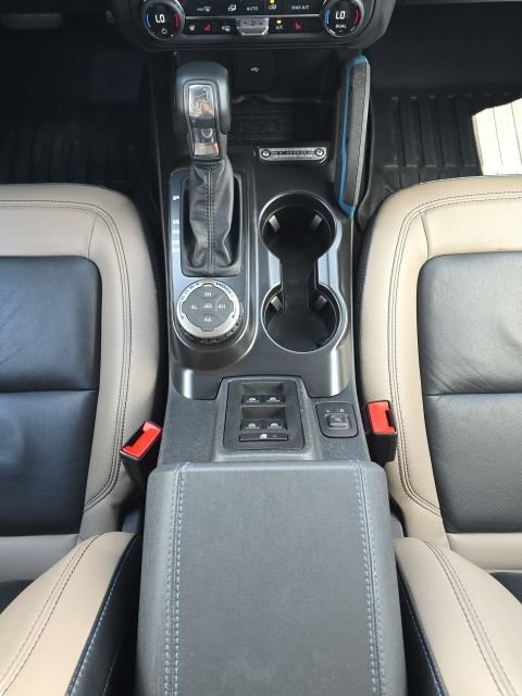 Used 2024 Ford Bronco Wildtrak AWD/4WD image 36