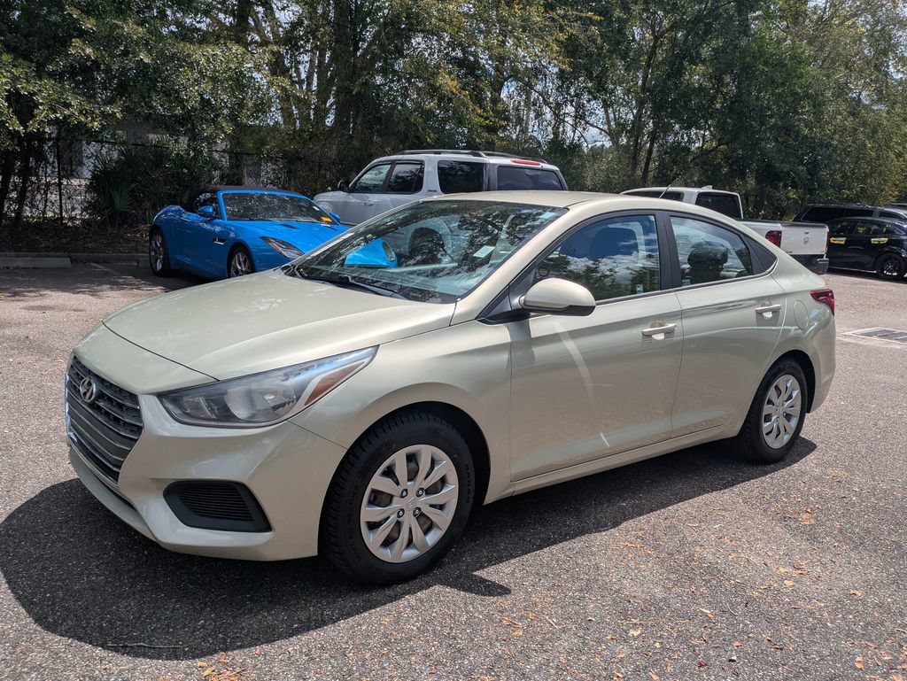 Used 2019 Hyundai Accent SE w/ Cargo Package FWD image 8