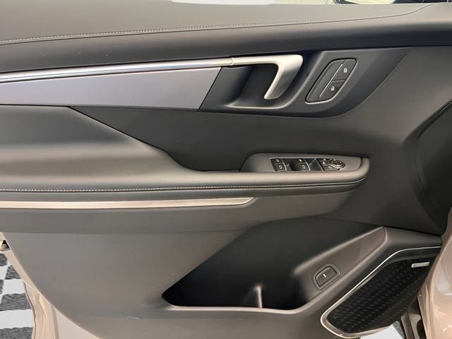 Certified 2026 Buick Enclave Sport Touring AWD/4WD image 15