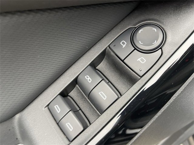 Used 2025 Chevrolet Equinox LT image 13