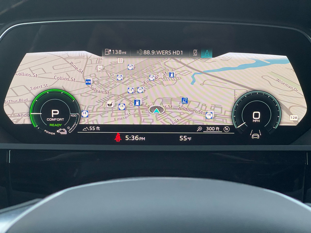 Used 2023 Audi e-tron Premium w/ Convenience Plus Package image 43