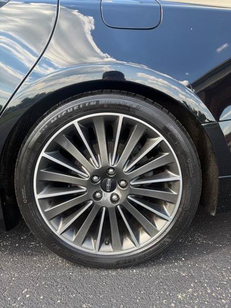 Used 2016 Lincoln MKZ Hybrid w/ Equipment Group 600A Reserve FWD image 4