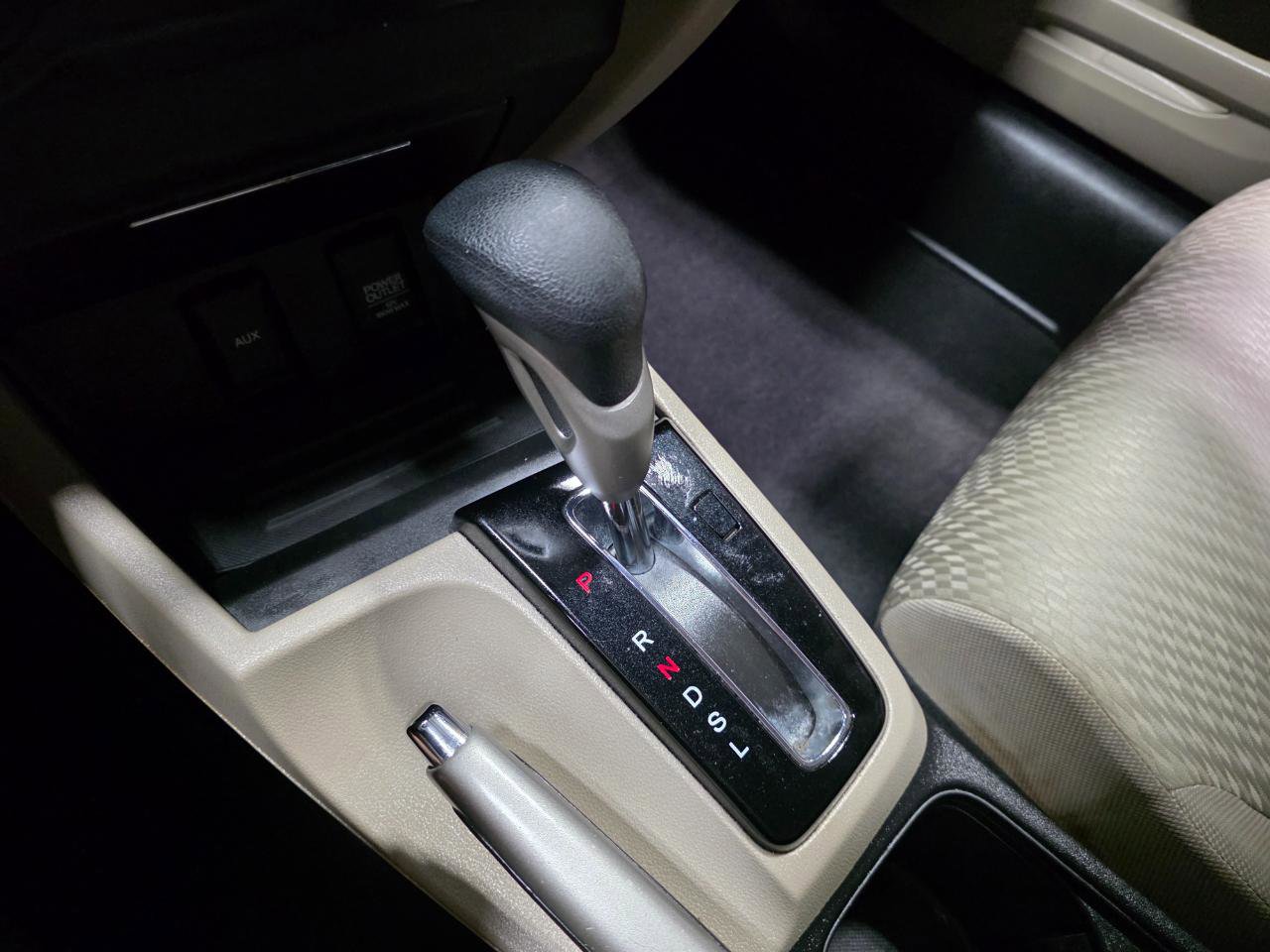 Used 2015 Honda Civic LX image 32