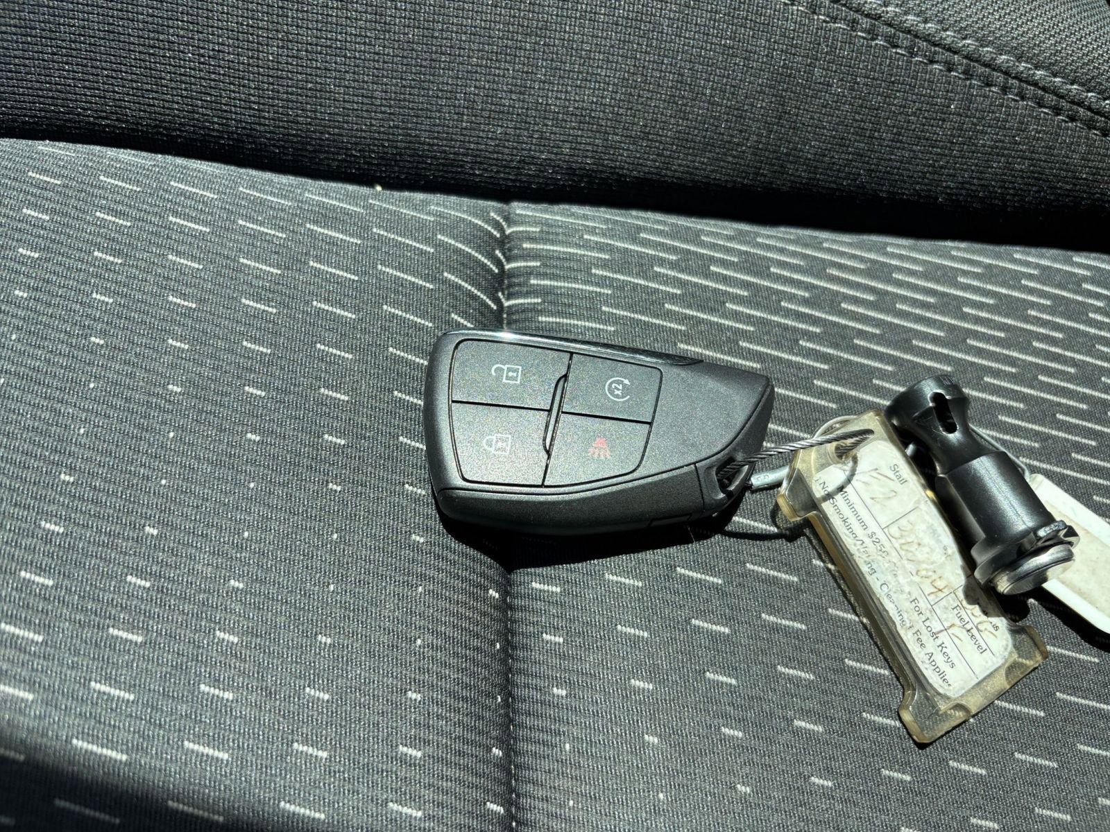 Used 2025 Chevrolet Equinox LT FWD image 21
