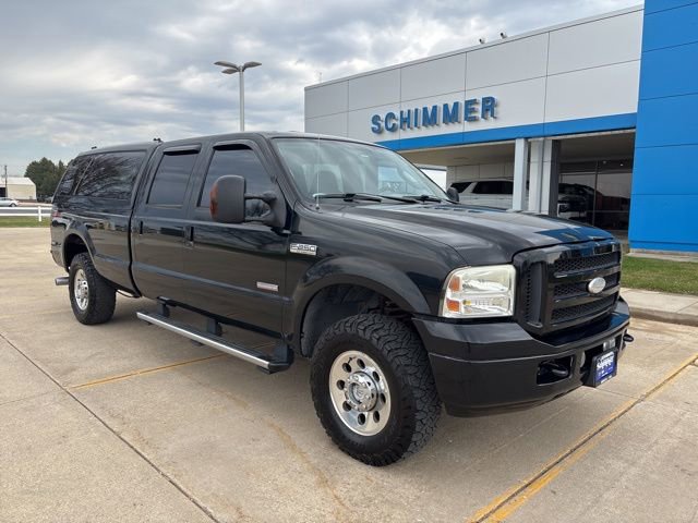 Used 2005 Ford F250 XL image 2