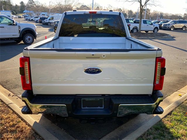 Used 2026 Ford F250 Lariat w/ Chrome Package image 32