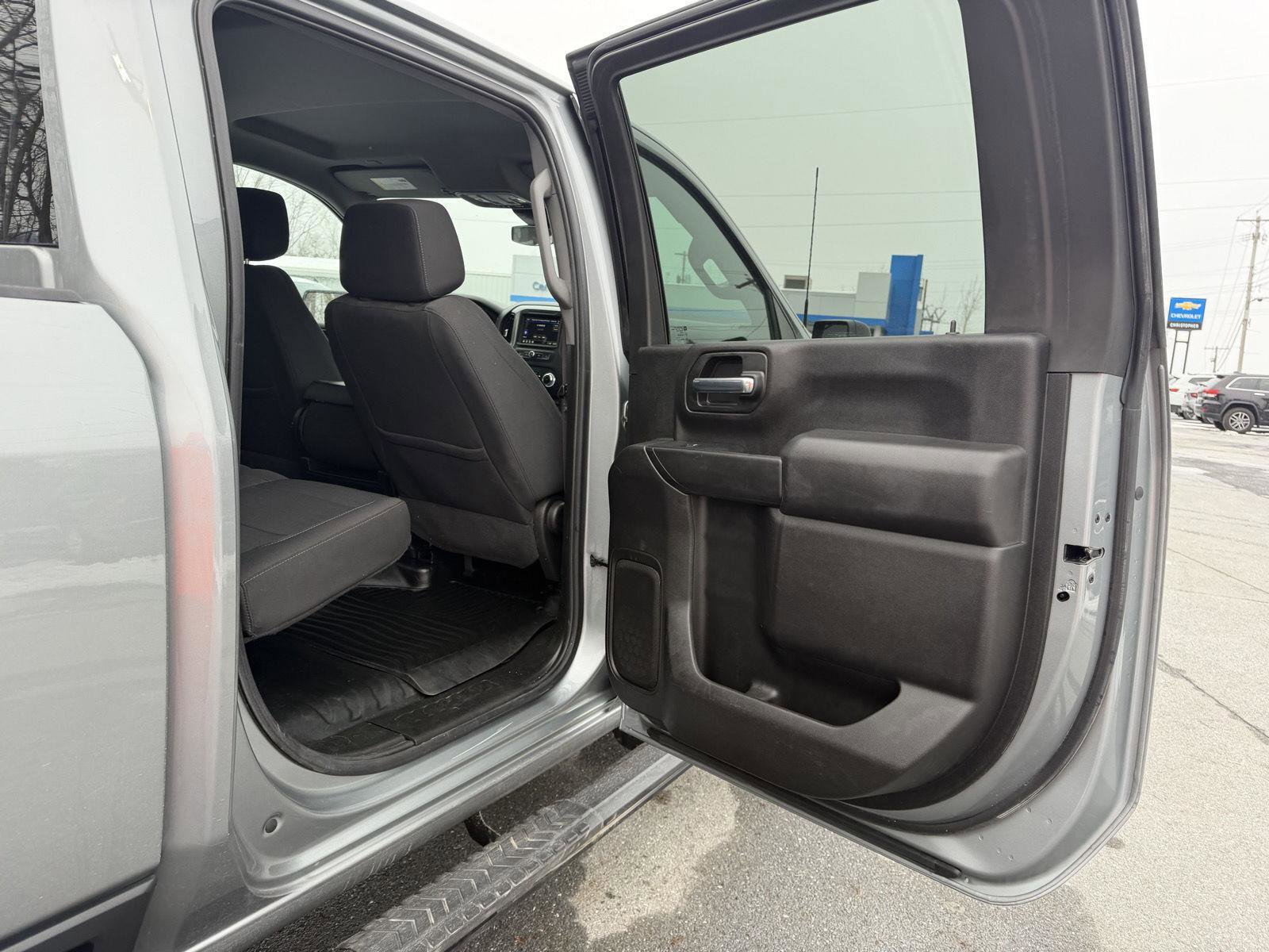 Certified 2024 GMC Sierra 2500 Pro w/ Convenience Package image 16