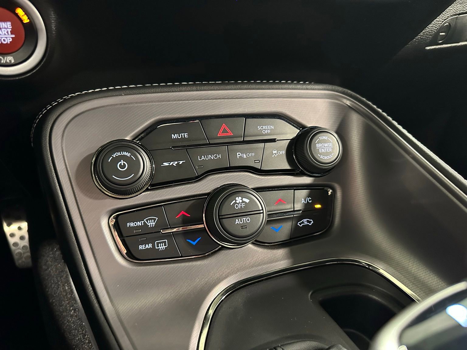 Used 2023 Dodge Challenger SRT Hellcat RWD image 39