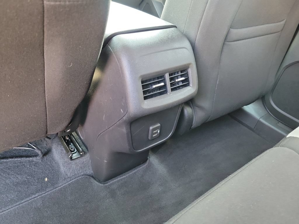 Used 2024 Chevrolet Equinox LS w/ LS Convenience Package FWD image 13