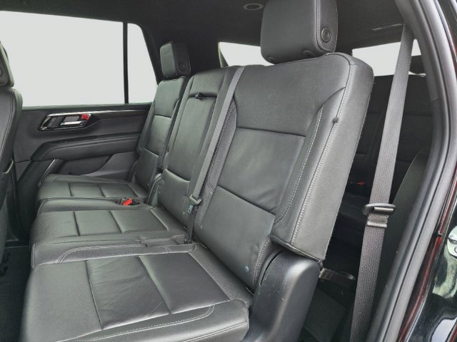 Used 2025 Chevrolet Tahoe LT AWD/4WD image 22