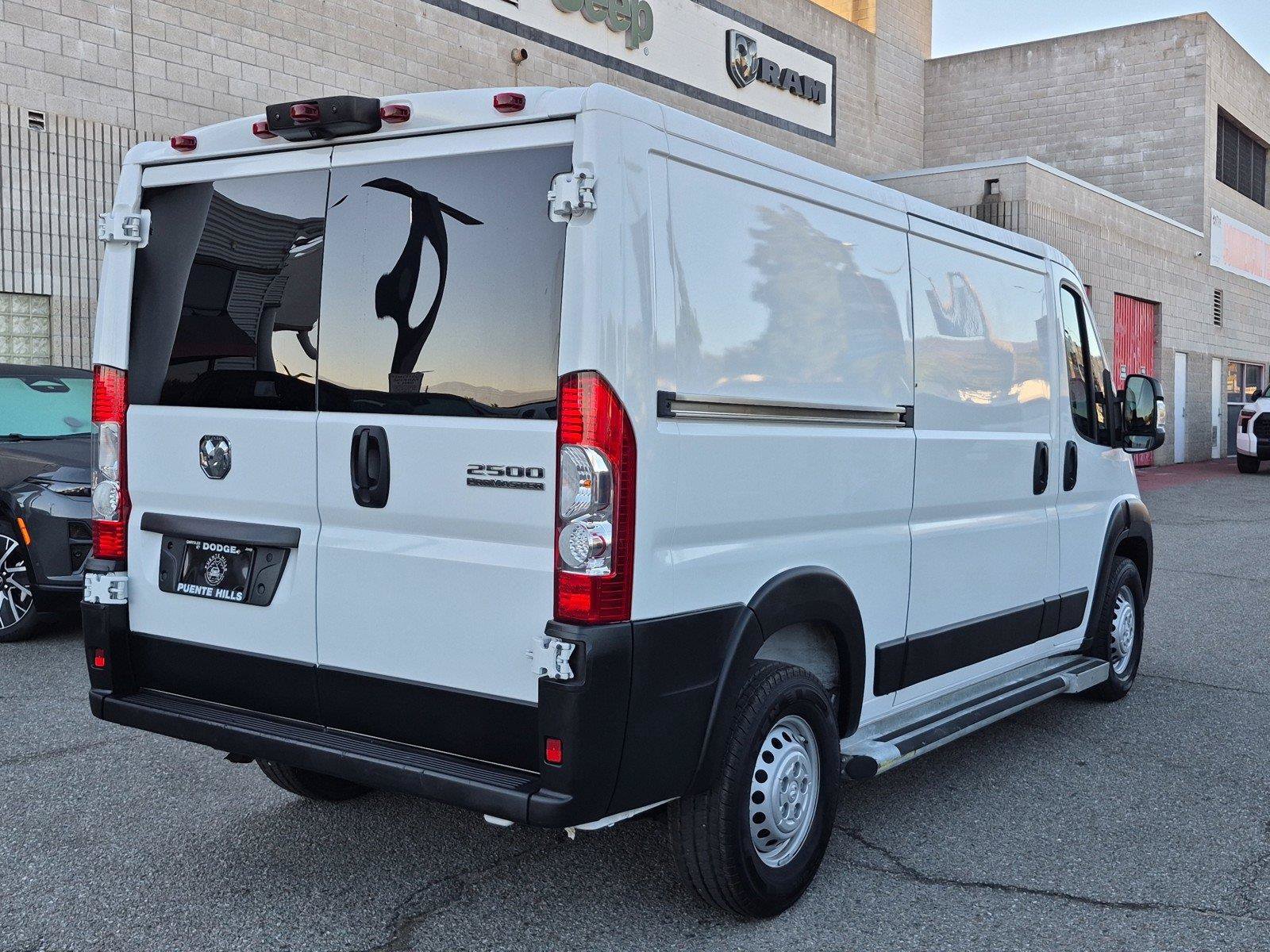 Used 2025 RAM ProMaster 2500 w/ U-Haul Equipment Group FWD image 6