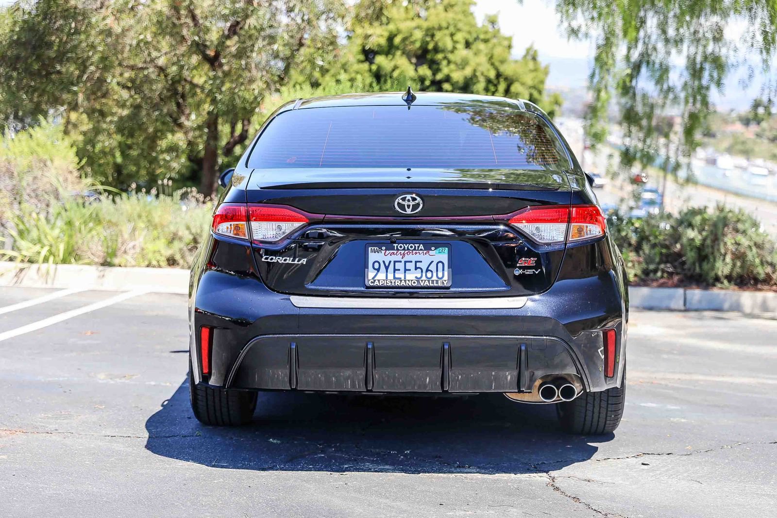 Certified 2026 Toyota Corolla SE w/ SE Premium Package FWD image 5