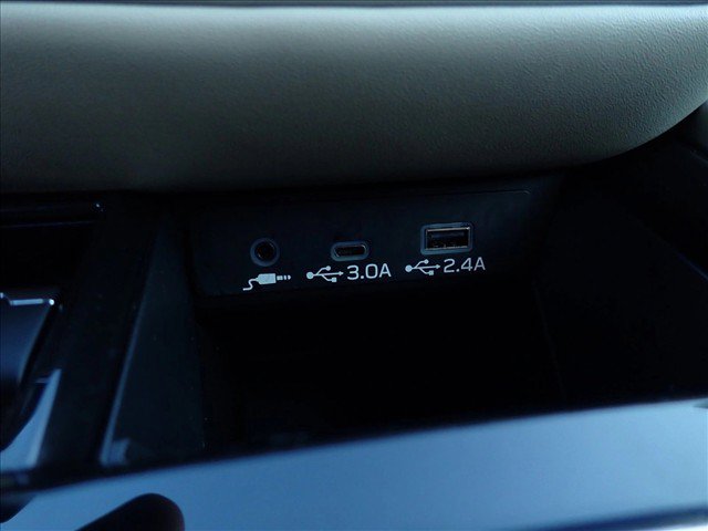 Certified 2025 Subaru Legacy Limited w/ Popular Package #3 AWD/4WD image 17