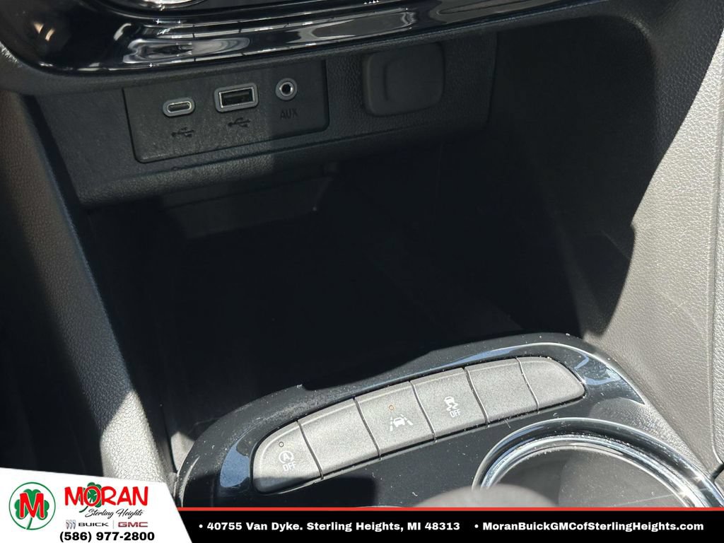 Certified 2023 Buick Encore GX Preferred FWD image 27