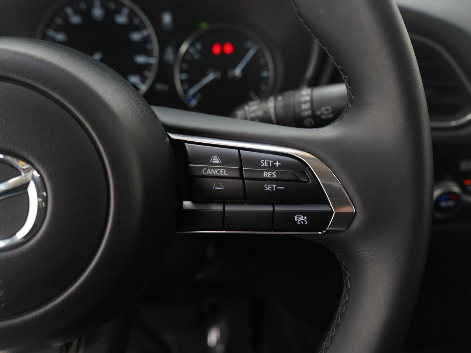 Certified 2025 MAZDA CX-30 AWD 2.5 S w/ Select Sport Pkg image 24