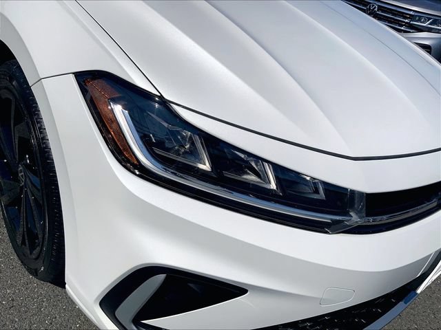 Used 2025 Volkswagen Jetta SE w/ Sunroof Package FWD image 10