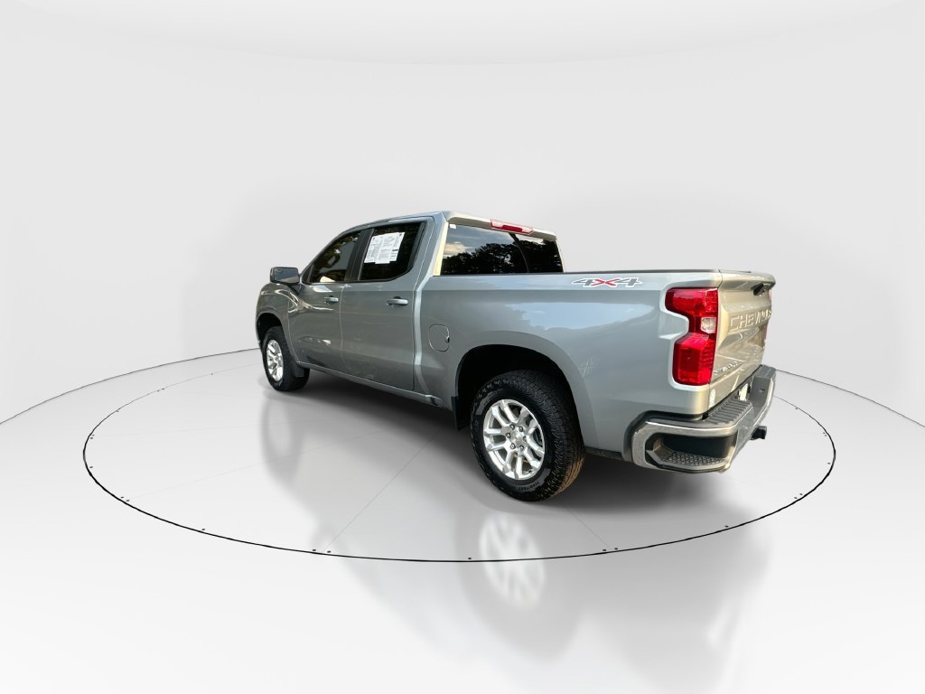 Used 2025 Chevrolet Silverado 1500 LT AWD/4WD image 6