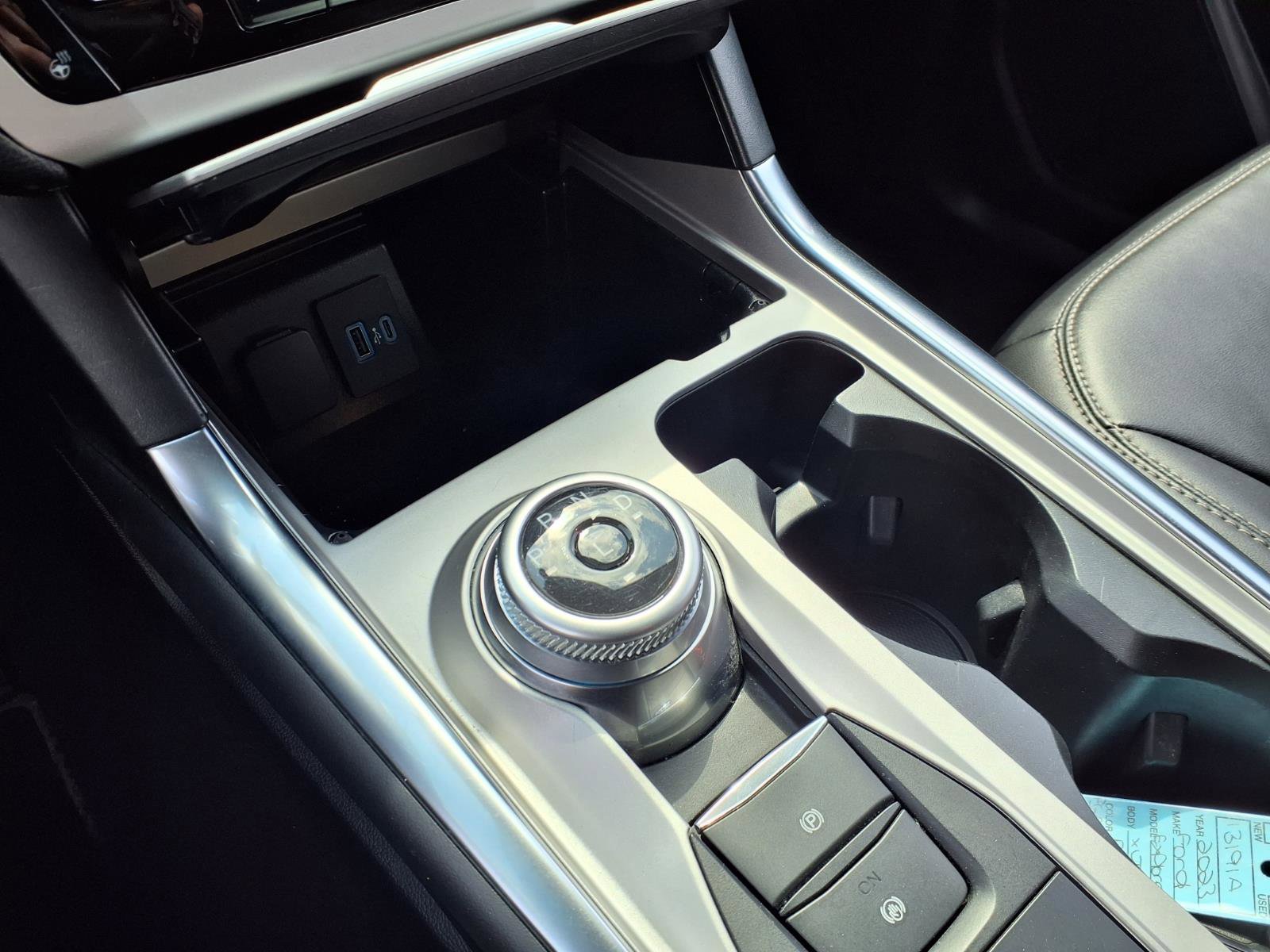 Used 2023 Ford Explorer XLT w/ Equipment Group 202A image 16