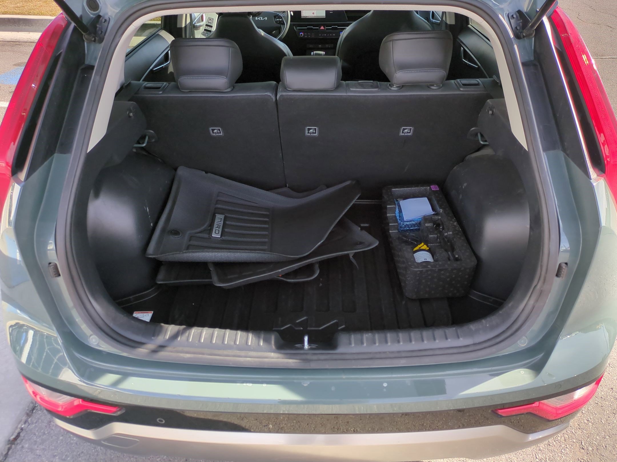 Used 2023 Kia Niro EX Touring image 33