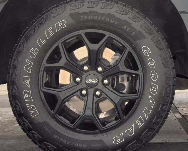 Used 2022 Ford Expedition Timberline AWD/4WD image 3