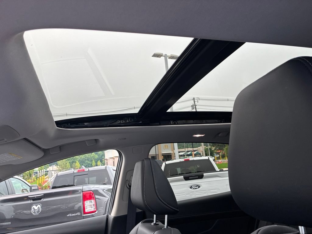Certified 2025 Nissan Murano SL AWD/4WD image 20