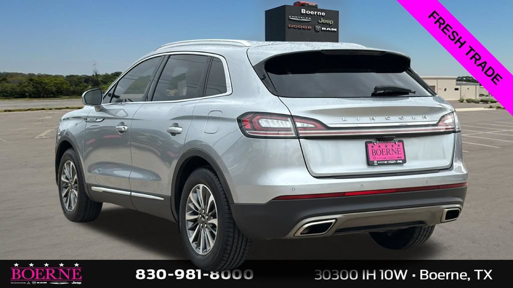 Used 2023 Lincoln Nautilus FWD image 5