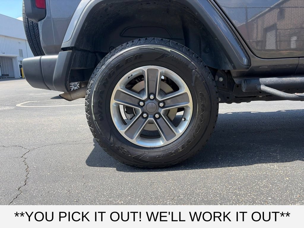 Used 2020 Jeep Wrangler Unlimited Sahara AWD/4WD image 7
