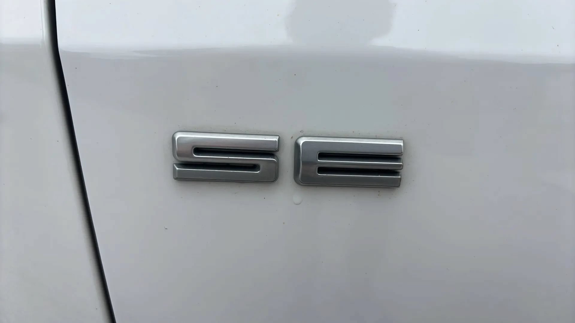 Used 2021 Ford Escape SE FWD image 13