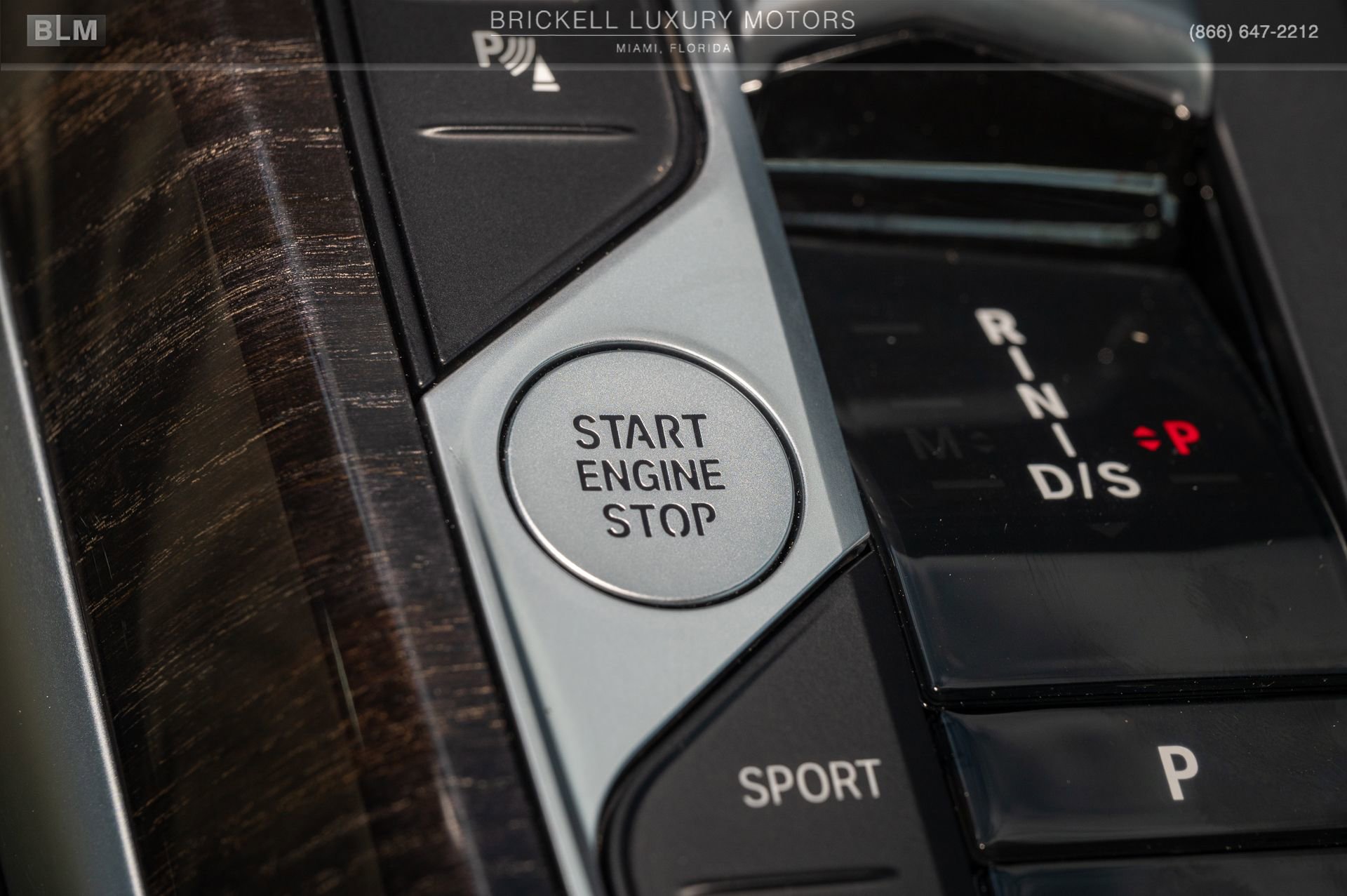 Used 2024 BMW M440i Convertible w/ Shadowloine Package image 30