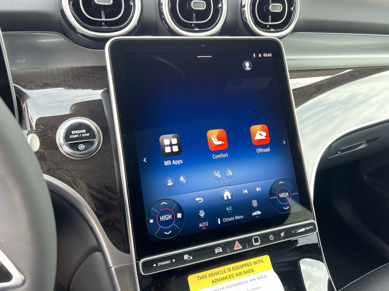 New 2026 Mercedes-Benz GLC 300 4MATIC image 18