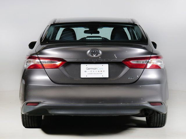 Used 2018 Toyota Camry LE FWD image 7