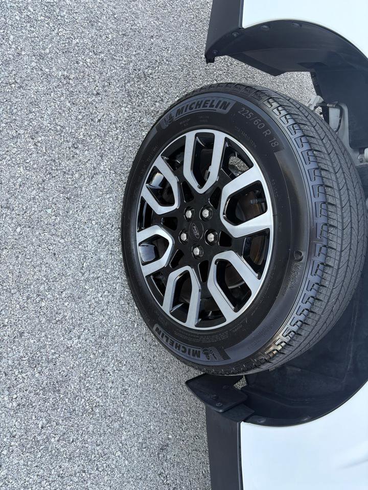 Used 2024 Ford Maverick Lariat image 50