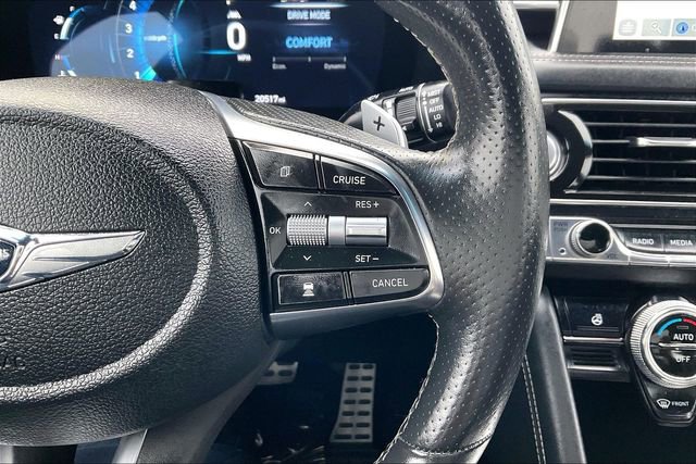 Certified 2021 Genesis G70 3.3T image 19