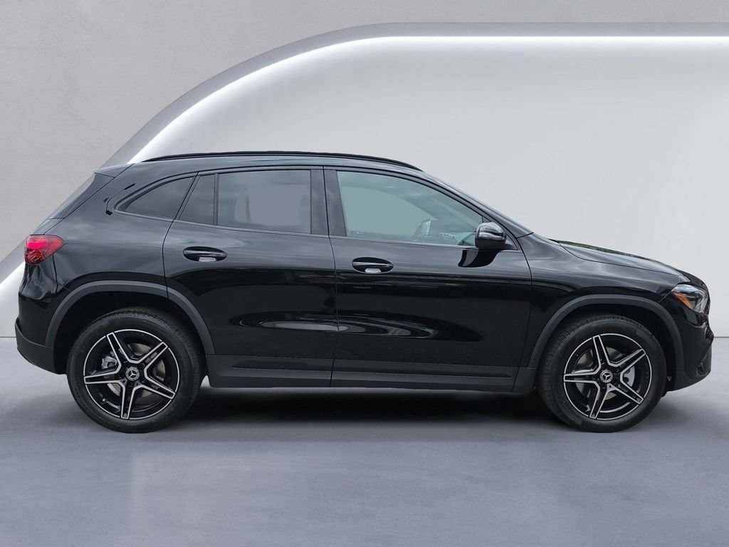 New 2026 Mercedes-Benz GLA 250 4MATIC image 3
