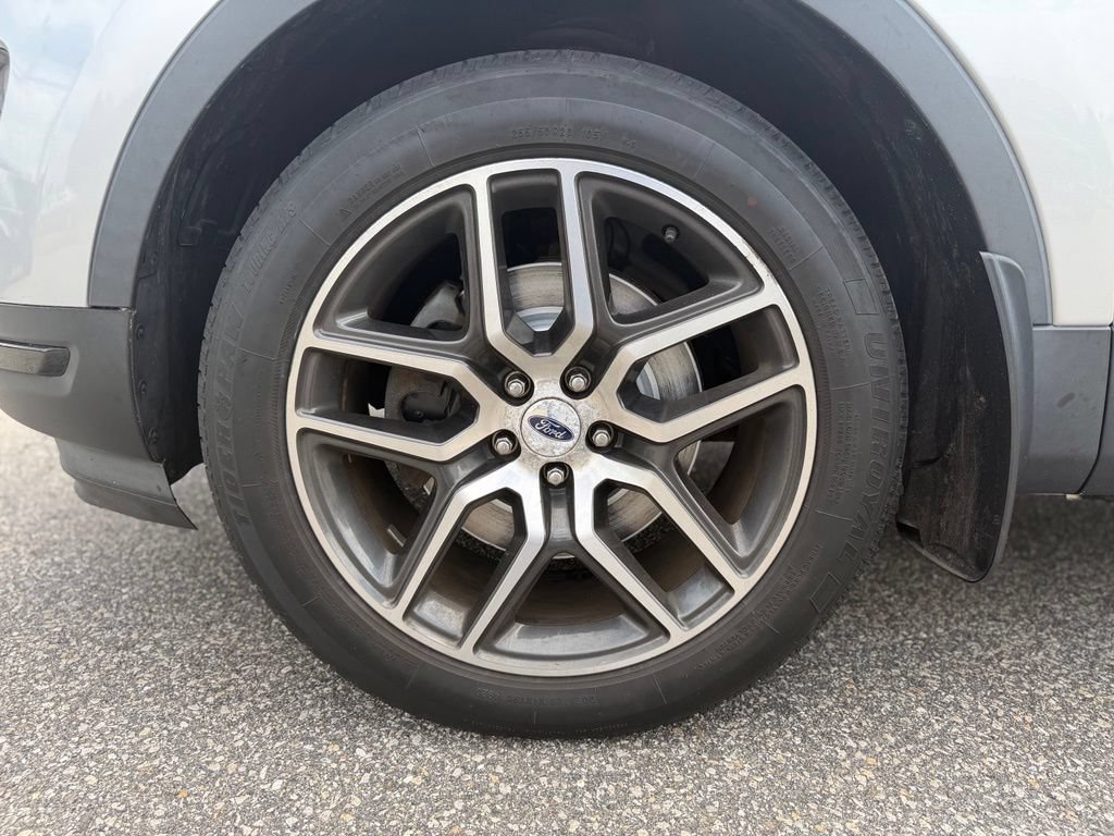 Used 2018 Ford Explorer Sport AWD/4WD image 14