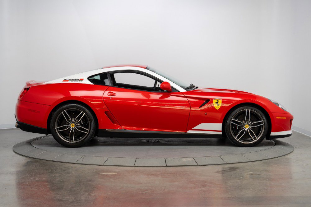 Used 2011 Ferrari 599 GTB Fiorano image 5