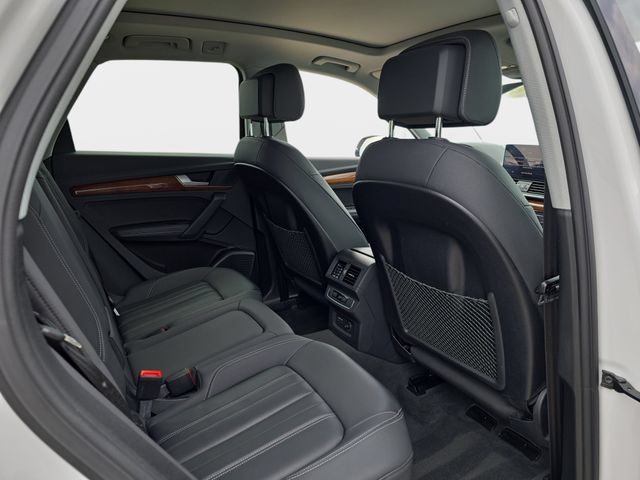 Used 2023 Audi Q5 2.0T Premium Plus AWD/4WD image 13