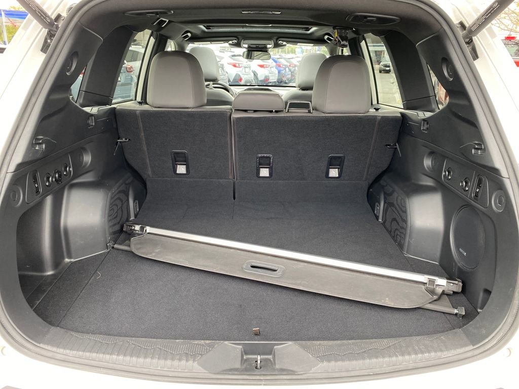 Certified 2025 Subaru Forester Limited image 29