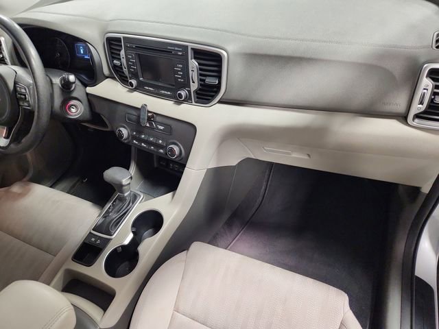 Used 2017 Kia Sportage LX FWD image 25