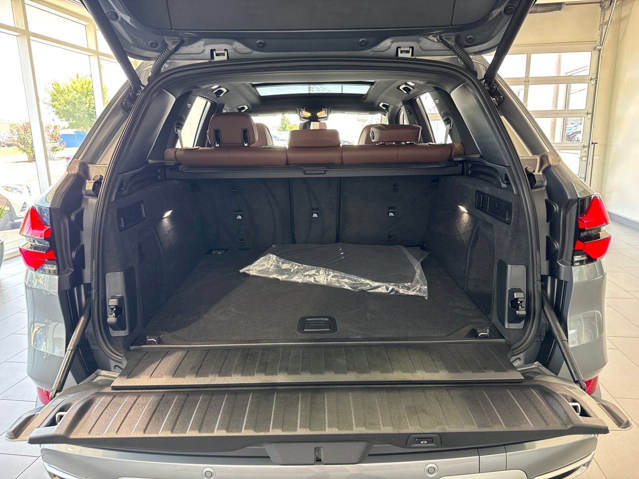 Certified 2026 BMW X5 xDrive40i AWD/4WD image 10