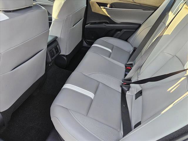 New 2026 Toyota Camry SE FWD image 15