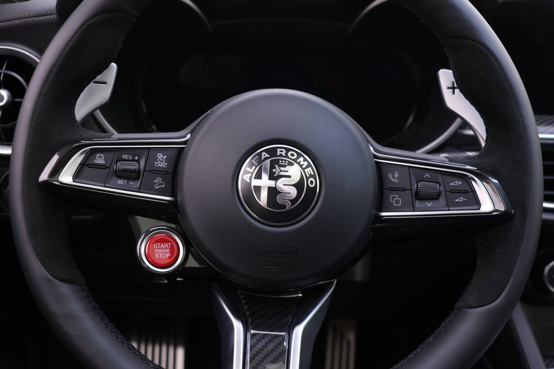 New 2024 Alfa Romeo Stelvio Quadrifoglio AWD/4WD image 14