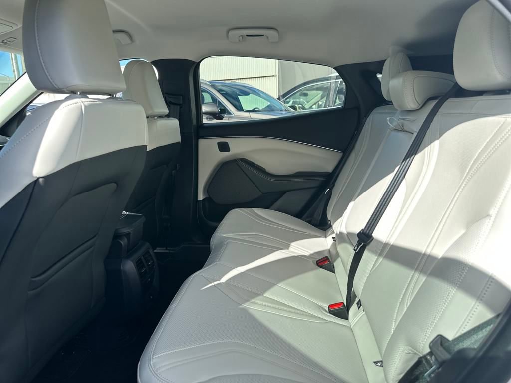 Used 2024 Ford Mustang Mach-E Premium image 15