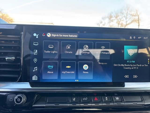 Used 2025 Chevrolet Silverado 2500 LT w/ Convenience Package image 23