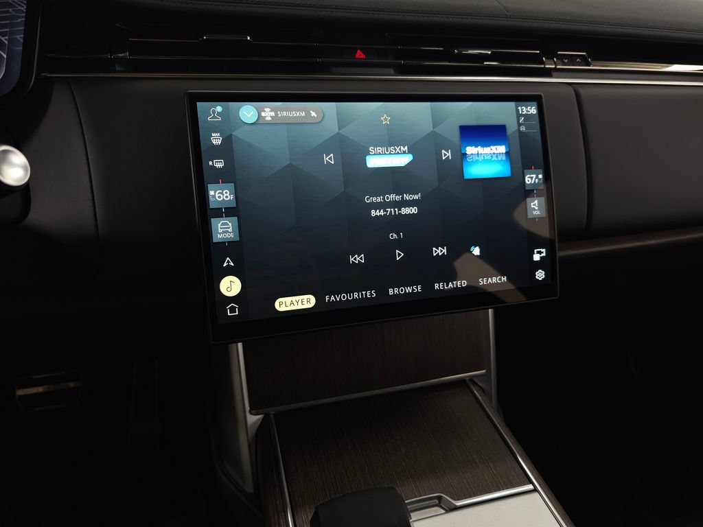 Certified 2025 Land Rover Range Rover SE AWD/4WD image 24