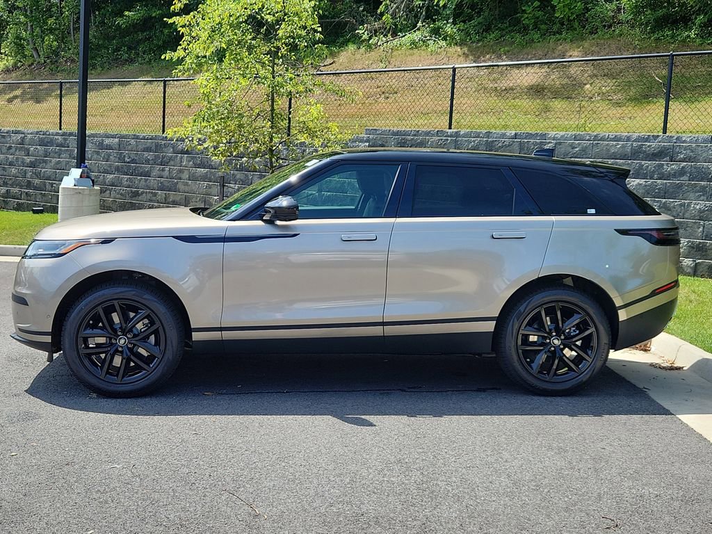 Used 2026 Land Rover Range Rover Velar S AWD/4WD image 6